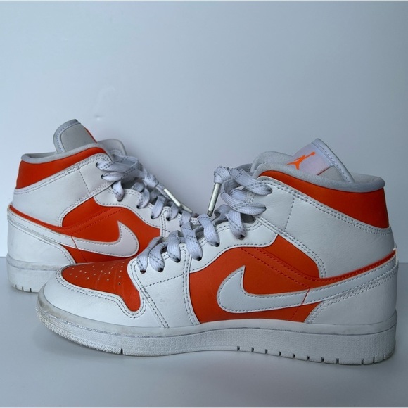 Air Jordan 1 Mid SE ‘Bright Citrus’ - Picture 4 of 8